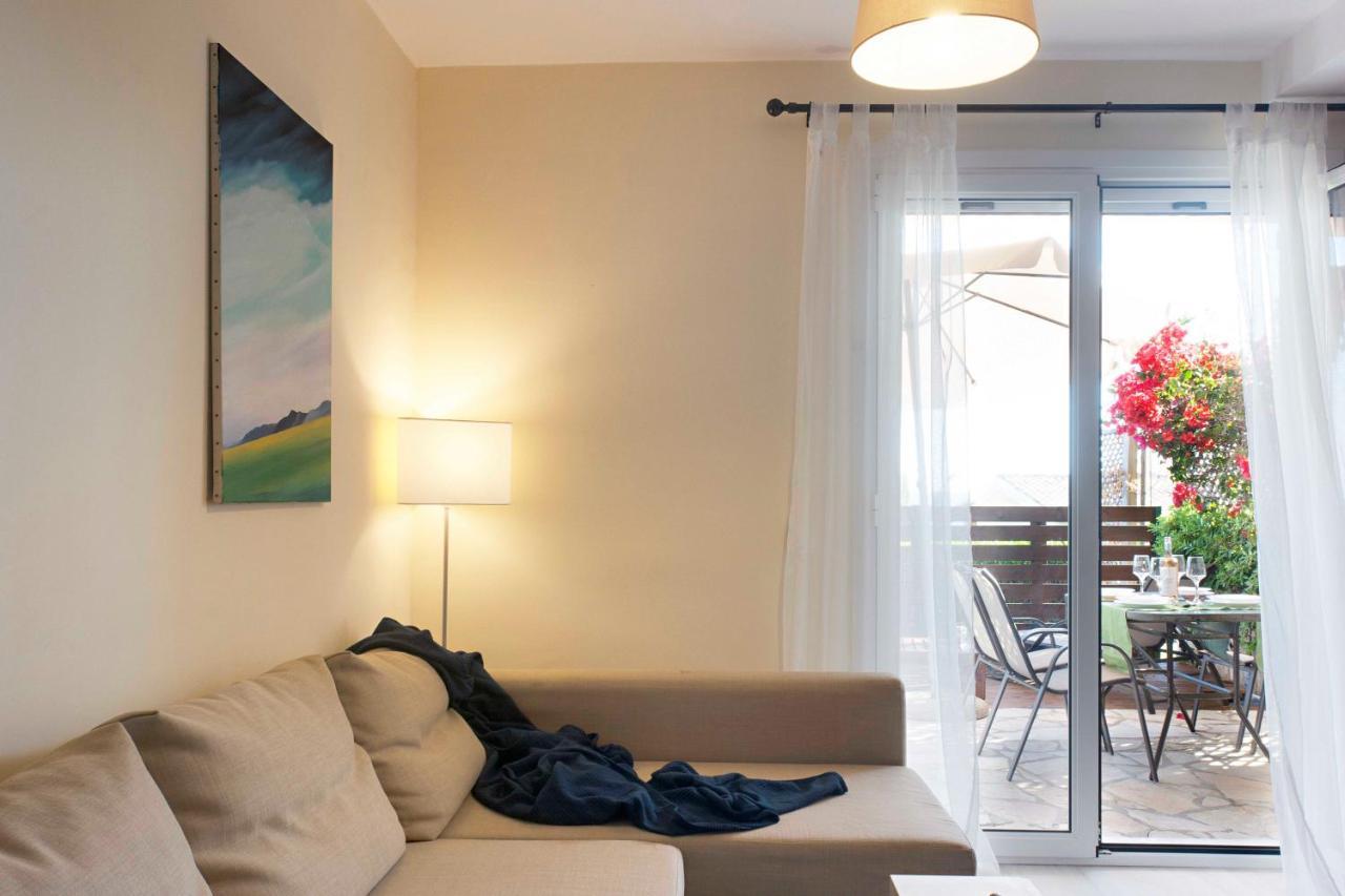 Ammos Beach House Glyfada  Bagian luar foto